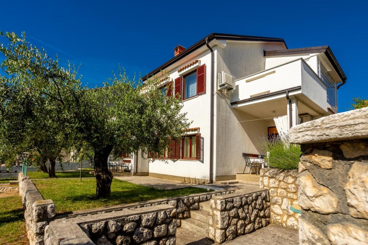 Apartments Belavic By El-Pi Tours Nijvice Zewnętrze zdjęcie