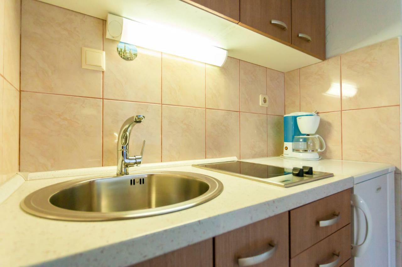 Apartments Belavic By El-Pi Tours Nijvice Zewnętrze zdjęcie