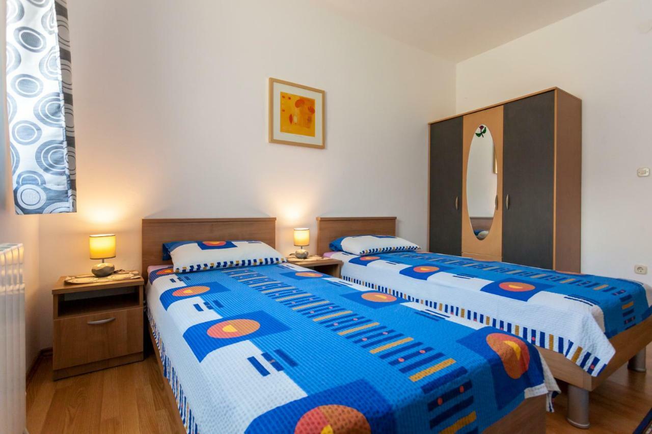 Apartments Belavic By El-Pi Tours Nijvice Zewnętrze zdjęcie